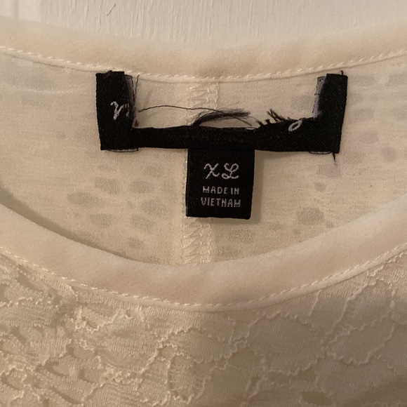 White lace crop top adjustable straps tank - Picture 2 of 3